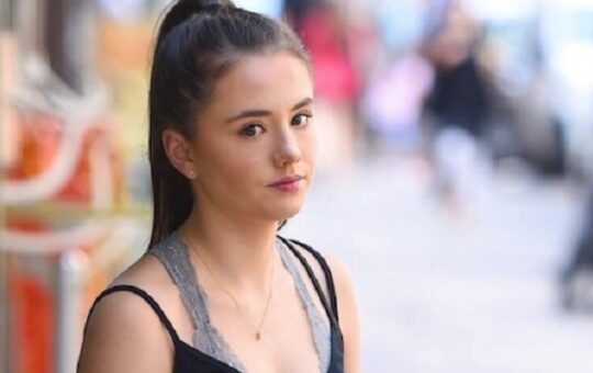 Lily Mo Sheen Bio, Career, Net Worth 2021